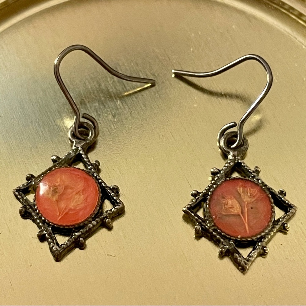 Dainty pressed flower earrings
